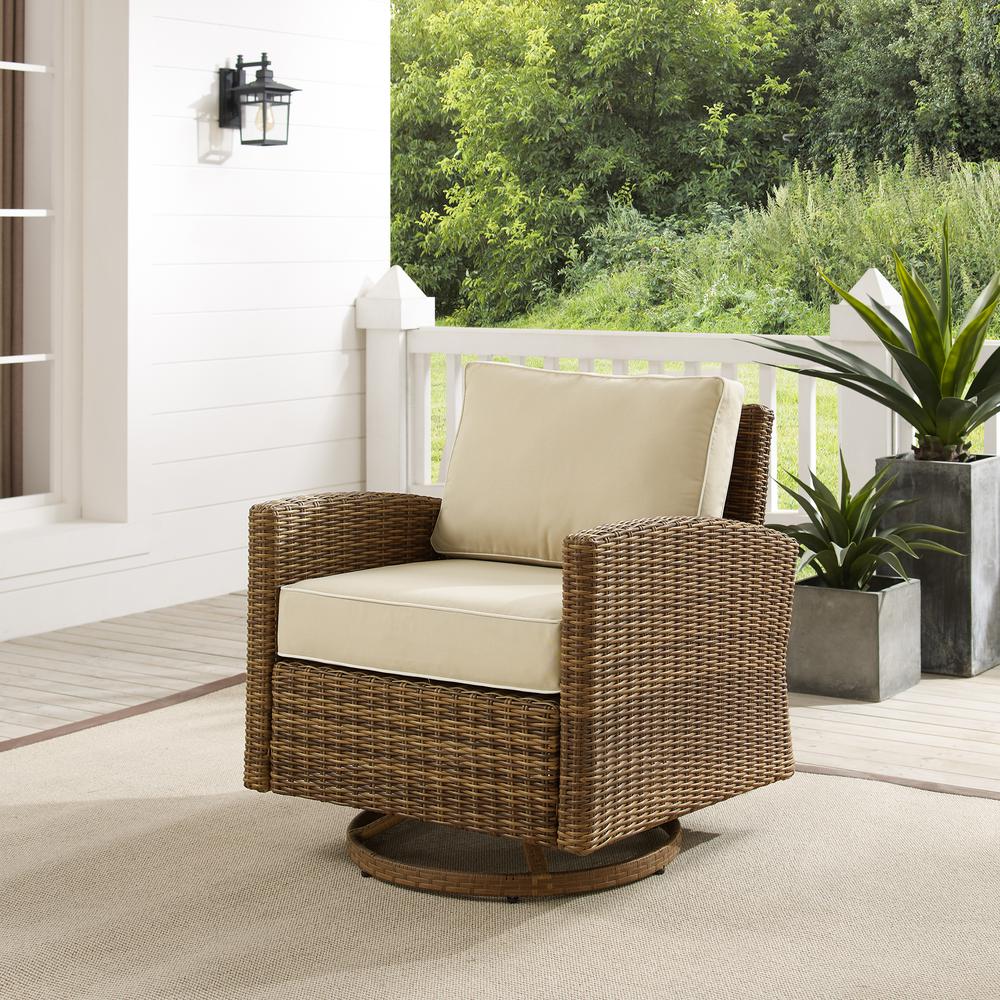 Bradenton Wicker Swivel Rocker Outdoor Chair - Crosley Furniture