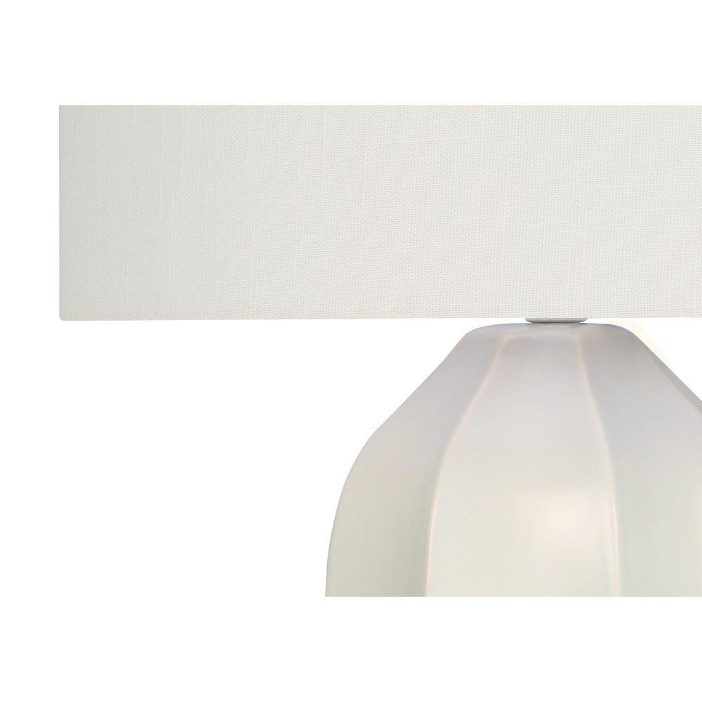 Lighting, 27''H, Table Lamp, Cream Ceramic, Ivory / Cream Shade, Modern - Monarch