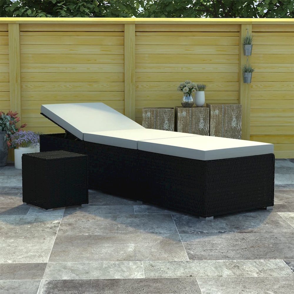 Sun Lounger Black rattan and cream white cushion - vidaXL