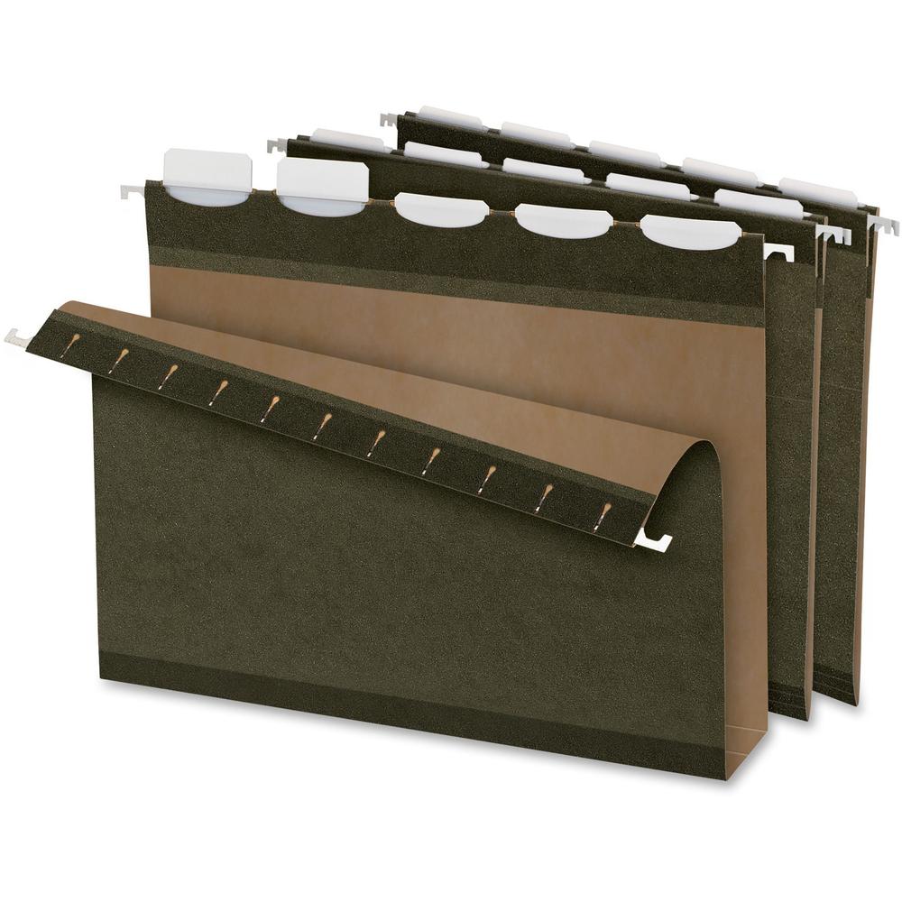 Pendaflex Letter Recycled Hanging Folder - 2'' Folder Capacity - 8 1/2'' x 11'' - 2'' Expansion - Pressboard - Standard Green - 10% Recycled - 20 / Box