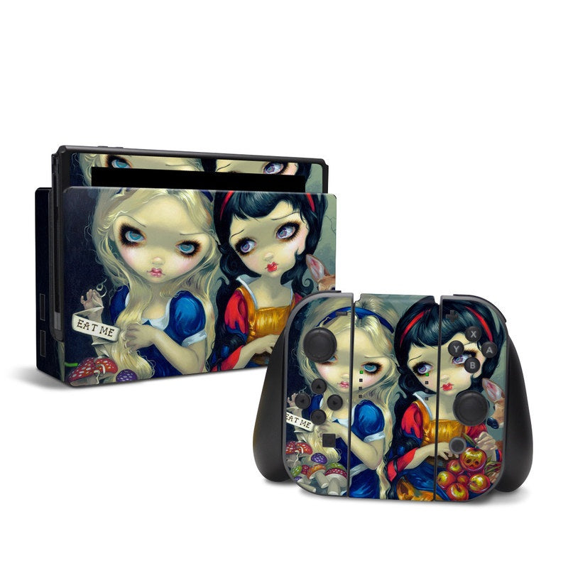 DecalGirl NSW-ALCSNW Nintendo Switch Skin - Alice & Snow White