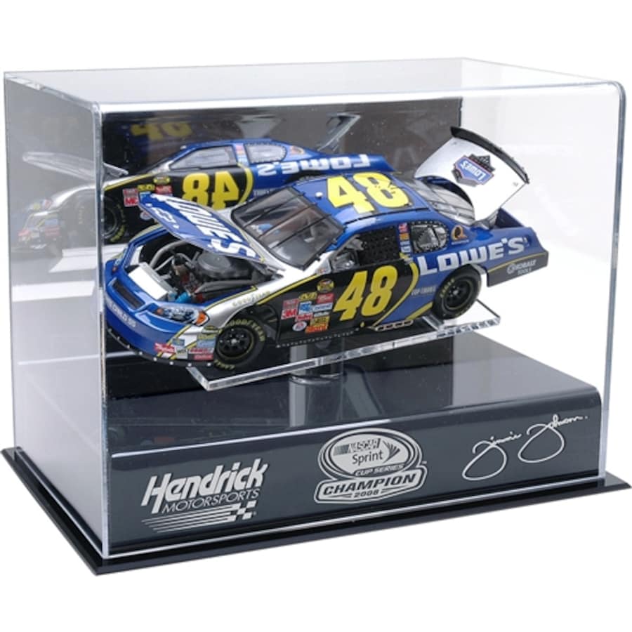 Jimmie Johnson 2008 NASCAR Sprint Series Cup Champion 1:24 Die-Cast Display Case