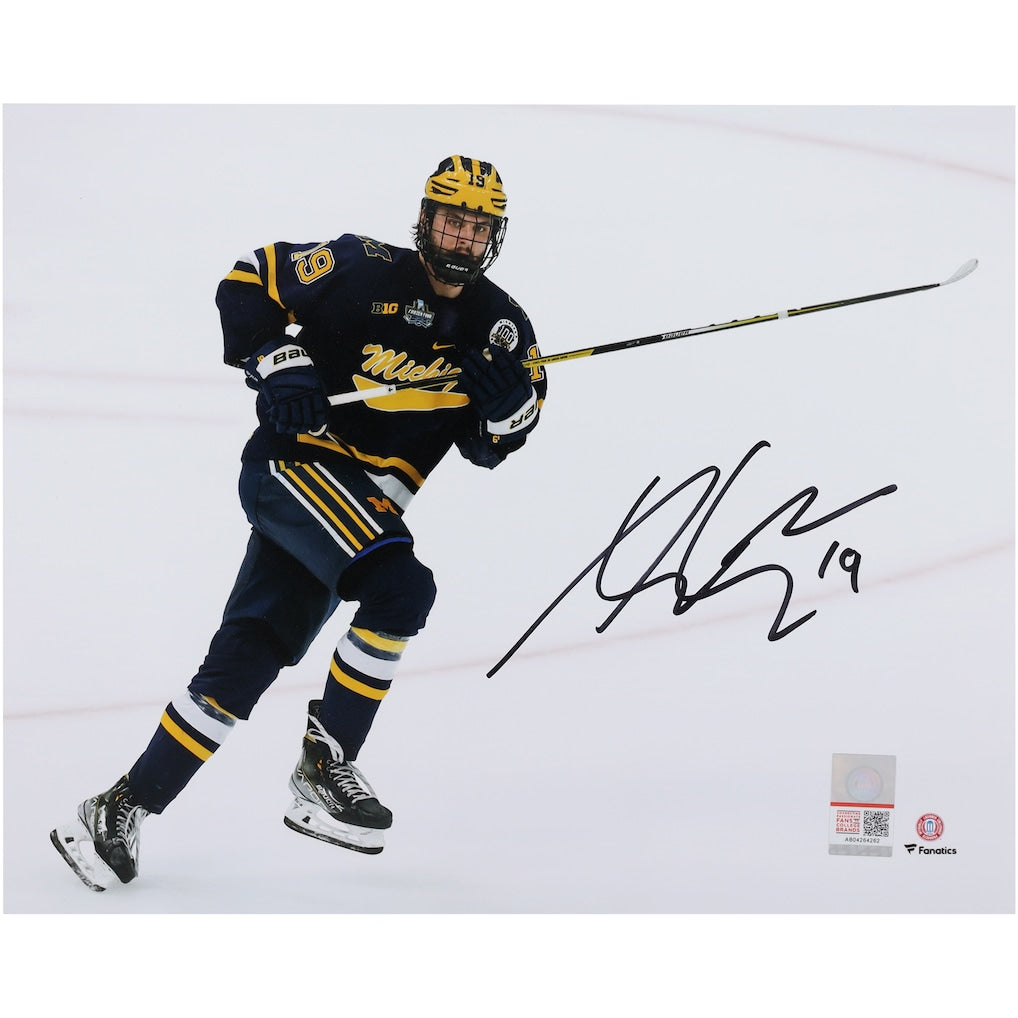 Adam Fantilli Michigan Wolverines Autographed 8'' x 10'' Navy Jersey Skating Photograph