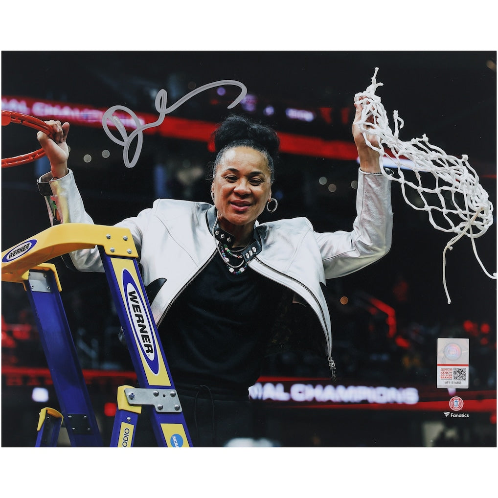 Dawn Staley South Carolina Gamecocks Autographed 8'' x 10'' Net Cutting Photograph