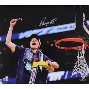 Paige Bueckers UConn Huskies Autographed 16'' x 20'' Net Cutting Photograph