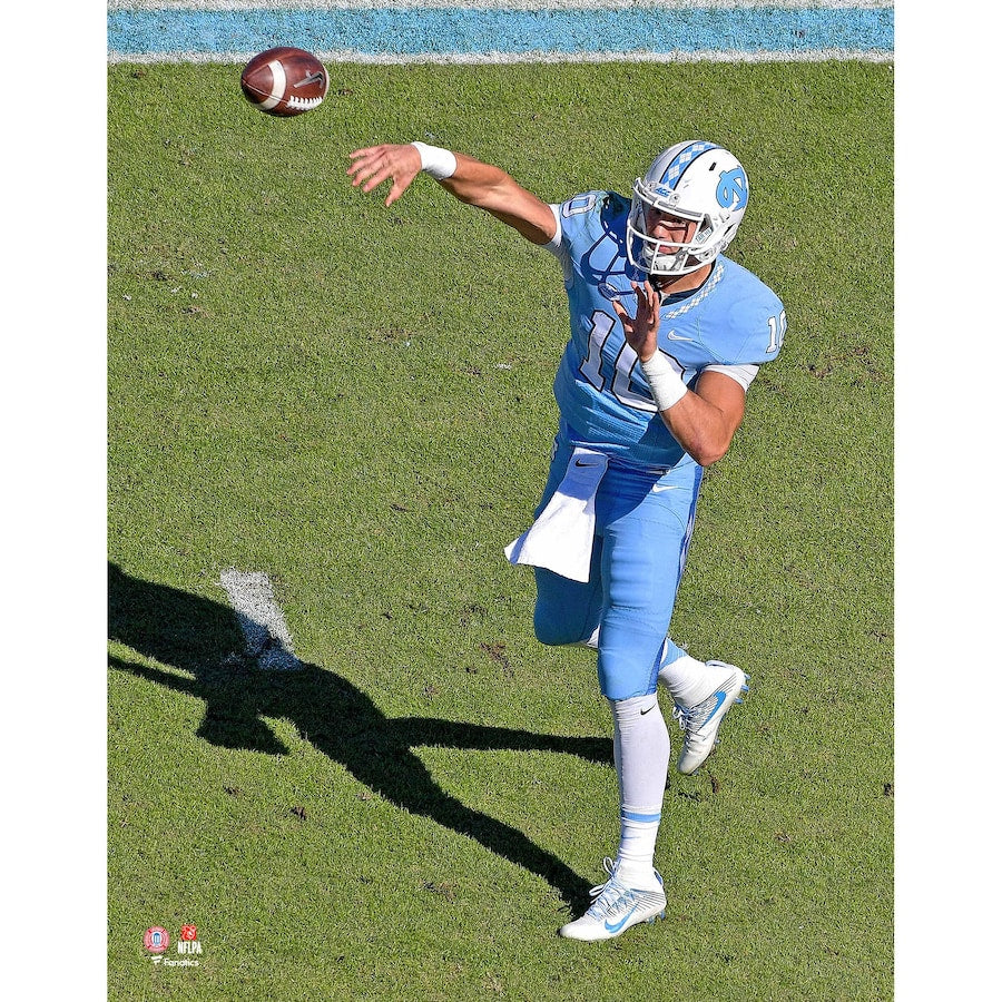 Mitchell Trubisky North Carolina Tar Heels Unsigned Throwing Photograph