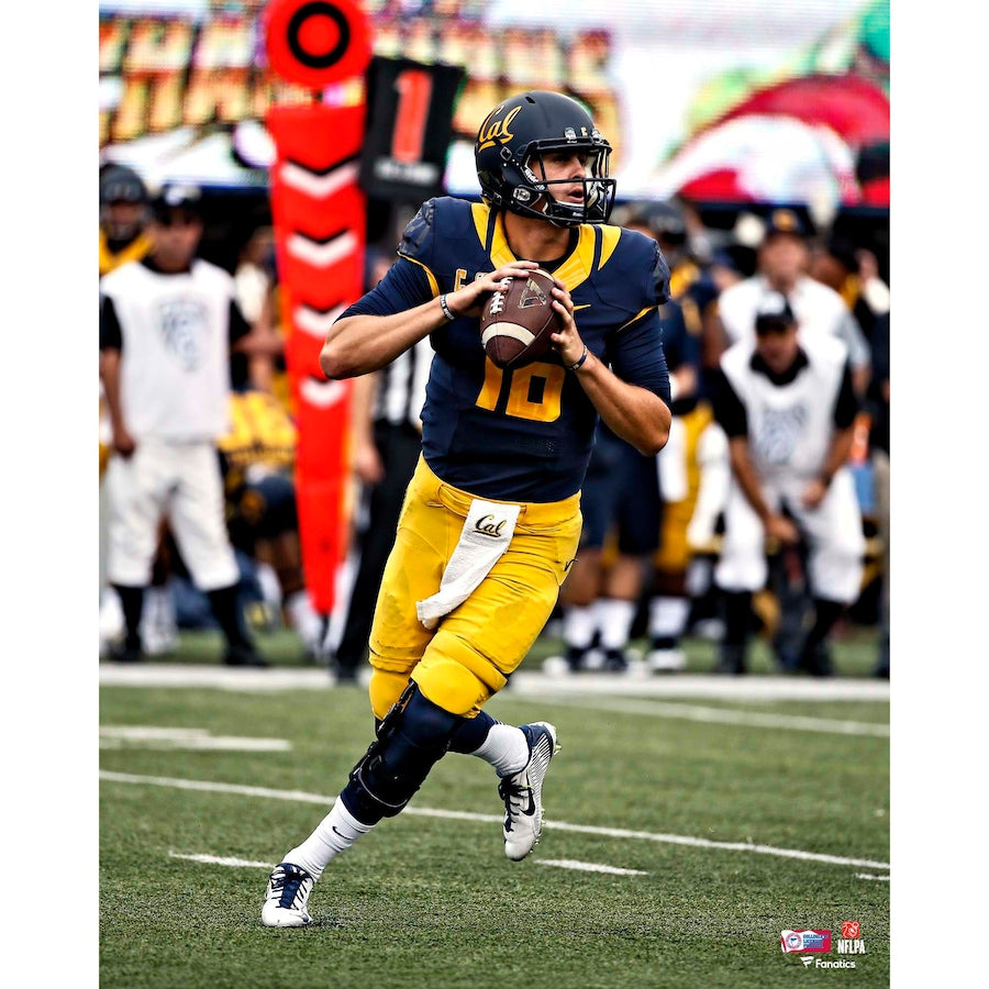 Jared Goff Cal Bears Unsigned Passing Photograph