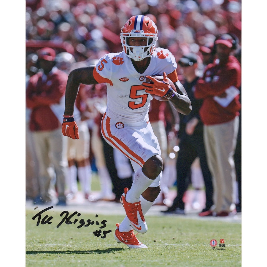 Tee Higgins Clemson Tigers Autographed 8'' x 10'' Solo Run Photograph