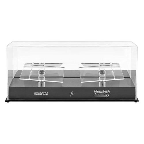Kyle Larson Facsimile Signature 1:24 Two Car Die-Cast Display Case