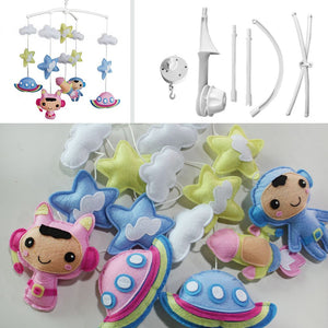 PANDA SUPERSTORE - Baby Crib Mobile Halloween Decor Cartoon Alien UFO Musical Crib Mobile Infant Toy Gift