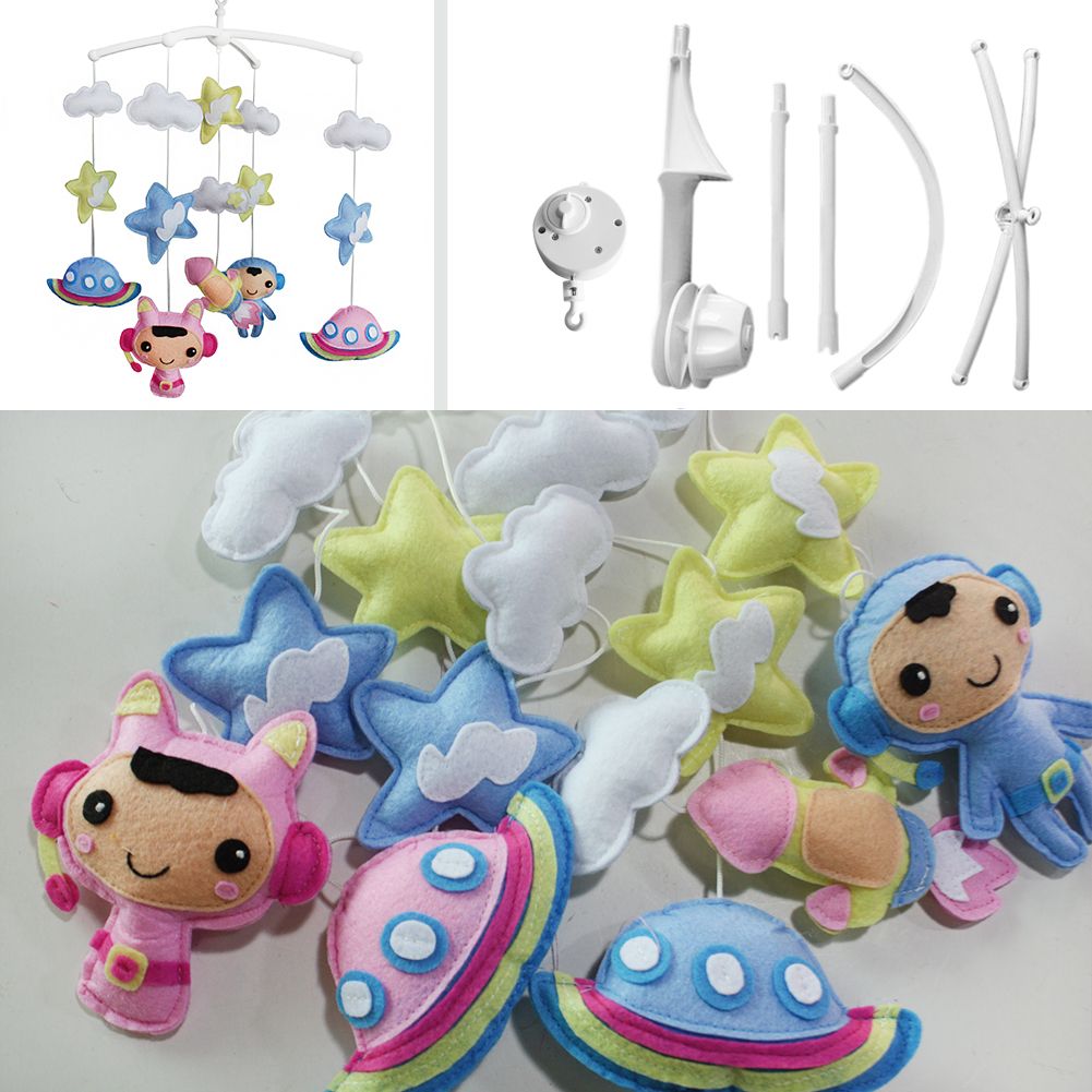 PANDA SUPERSTORE - Baby Crib Mobile Halloween Decor Cartoon Alien UFO Musical Crib Mobile Infant Toy Gift