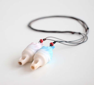 PANDA SUPERSTORE - 4 Packs Ceramic Whistles Necklace Creative Ice cream Shape Kids Toy; Random color
