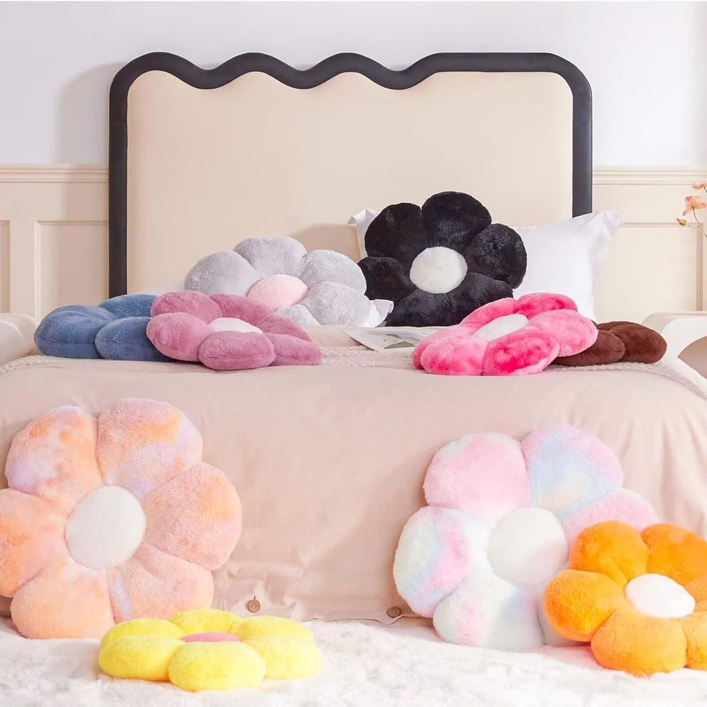 Bright Living - Black Flower Pillow, Cute Decorative Flower Shaped Throw Pillow with Faux Rabbit Fur, 14.9'' Soft Daisy Plush Floor Cushion Aesthetic Room Decor for Bed Sofa Couch