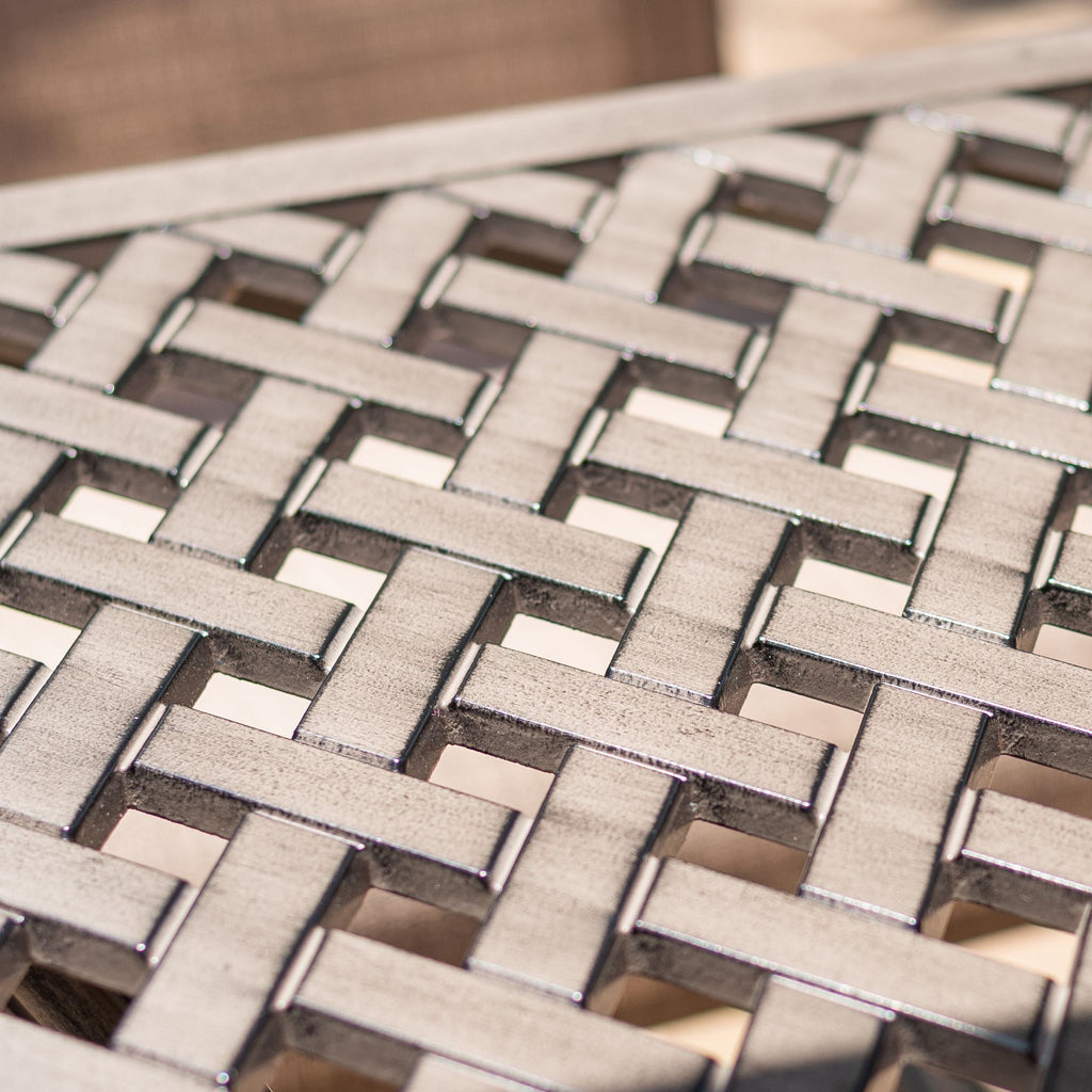 Yeah Depot - 42 Inches Cast Aluminum Round Bar Table