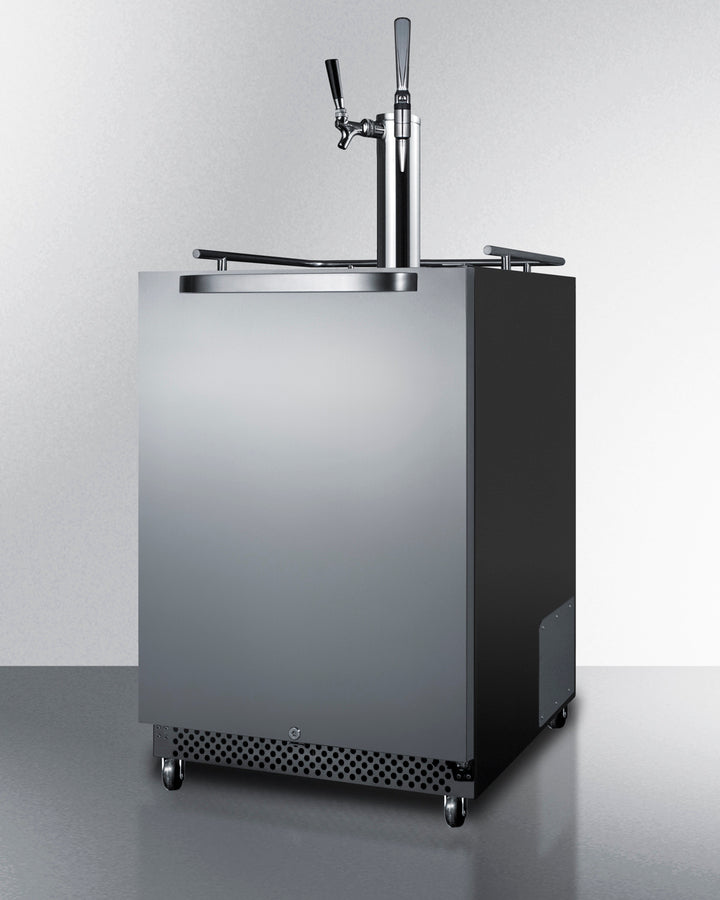 Commercial Indoor/Outdoor Combination Cold Brewith Nitro-Infused Coffee Dispenser With Twin Tap Kit Included - SBC696OSCMTWIN Summit Commercial